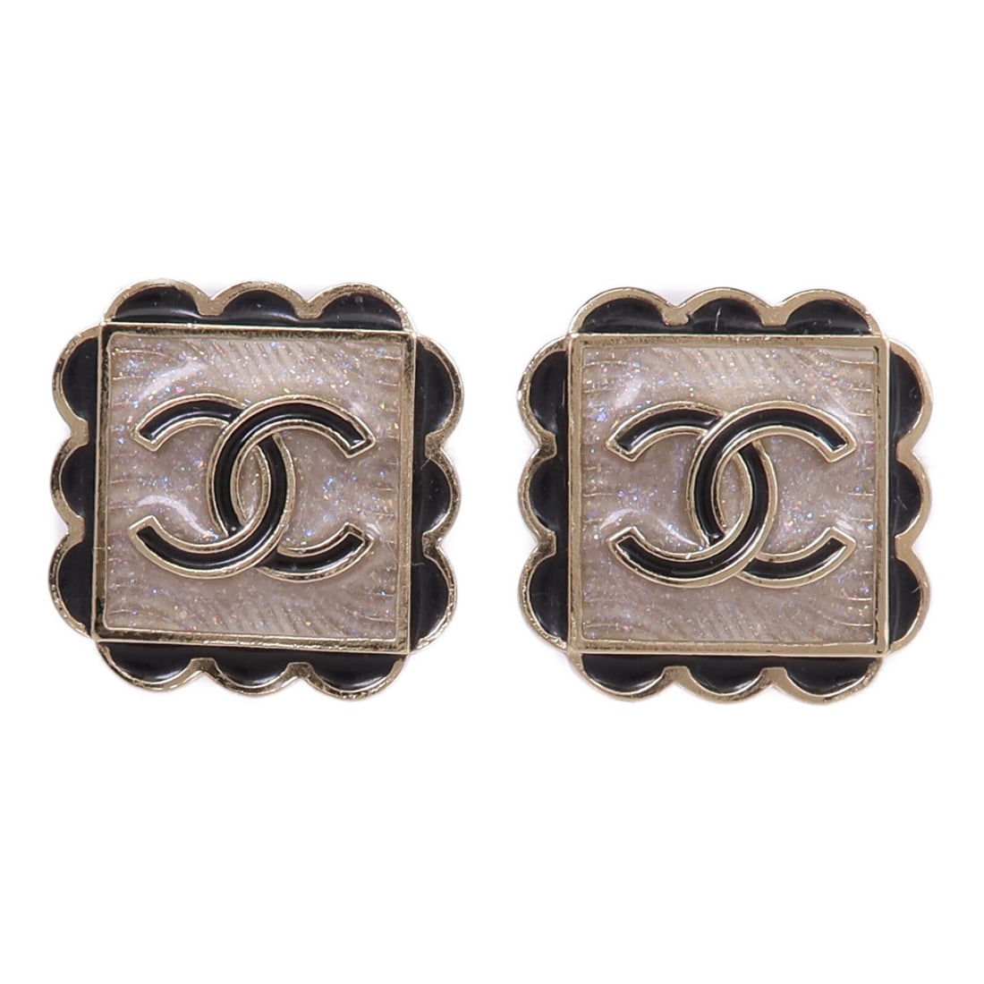 CHANEL CC Pierced Earrings Black Gold PVC Metal: CHANEL CC Pierced Earrings Black Gold PVC Metal CHANEL pierced earrings in black and gold PVC/metal. The design features the CC motif and comes with a storage box. Condition is AB: Very Good. Specific