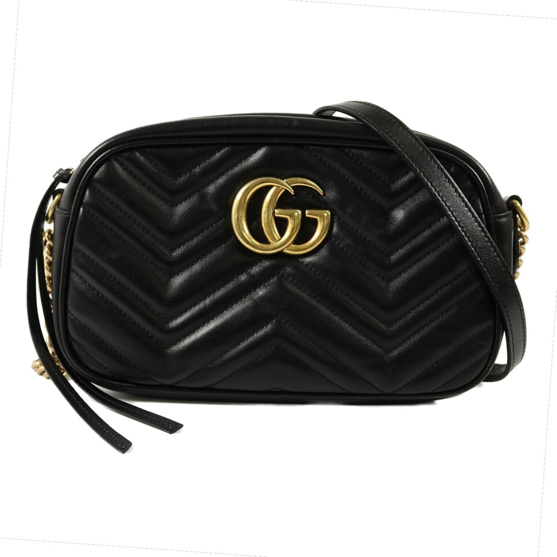 Gucci 447632 GG Marmont calfskin shoulder bag in black: Gucci 447632 GG Marmont calfskin shoulder bag in black A Gucci GG Marmont shoulder bag in black calfskin leather, model 447632. It features the GG Marmont design and comes in very good AB condition. A