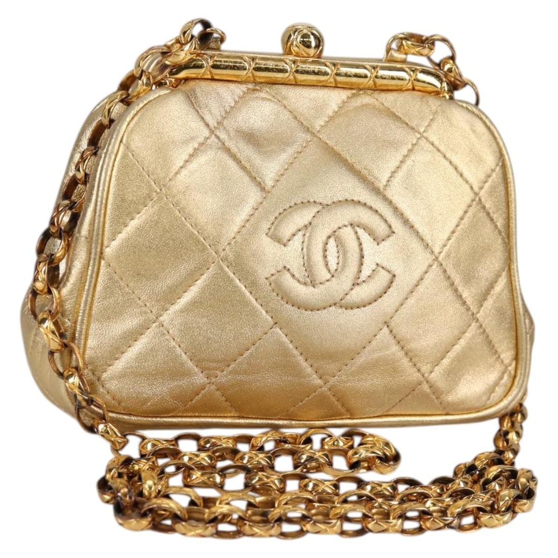 CHANEL Lamb Skin CC Chain Shoulder Bag Gold Tone with Dust Bag Card: CHANEL Lamb Skin CC Chain Shoulder Bag Gold Tone with Dust Bag Card Chanel shoulder bag in lamb skin with a gold tone finish, made in France. It measures approximately W16 x H12 x D5 cm, with a should