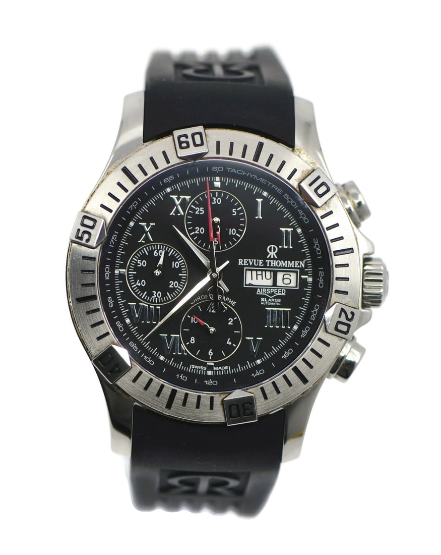 Men's Stainless Steel Revue Thommen Chronograph Mechanical Wristwatch Ref 16071.6837: Men's Stainless Steel Revue Thommen Chronograph Mechanical Wristwatch Ref 16071.6837 This Revue Thommen chronograph wristwatch for men features a 43mm stainless steel case with a black analog dial. It
