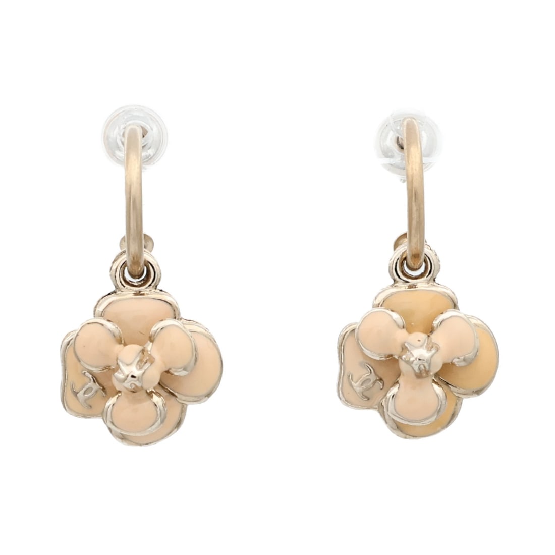 CHANEL CC Pierced Earrings Beige Metal Vintage: CHANEL CC Pierced Earrings Beige Metal Vintage Vintage CHANEL CC pierced earrings in beige metal, designed for women. The earrings are described as very good condition and come with a storage box. Mad