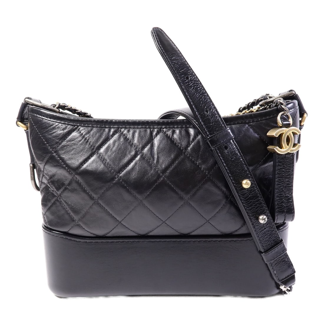 CHANEL Gabrielle A93824 Medium Shoulder Bag Black Calfskin Leather: CHANEL Gabrielle A93824 Medium Shoulder Bag Black Calfskin Leather CHANEL CC Gabrielle Medium Chain Shoulder Bag, model A93824, in black calfskin (cowhide) leather. This women's shoulder bag features 