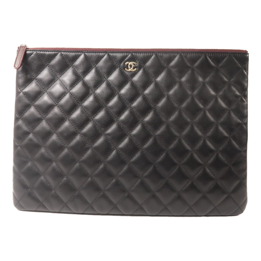CHANEL CC Black Lambskin Clutch Bag with GHW: CHANEL CC Black Lambskin Clutch Bag with GHW CHANEL CC GHW clutch bag in black lambskin (sheep leather), made in France. This women's regular-size bag measures approximately 34 cm wide by 23 cm high a