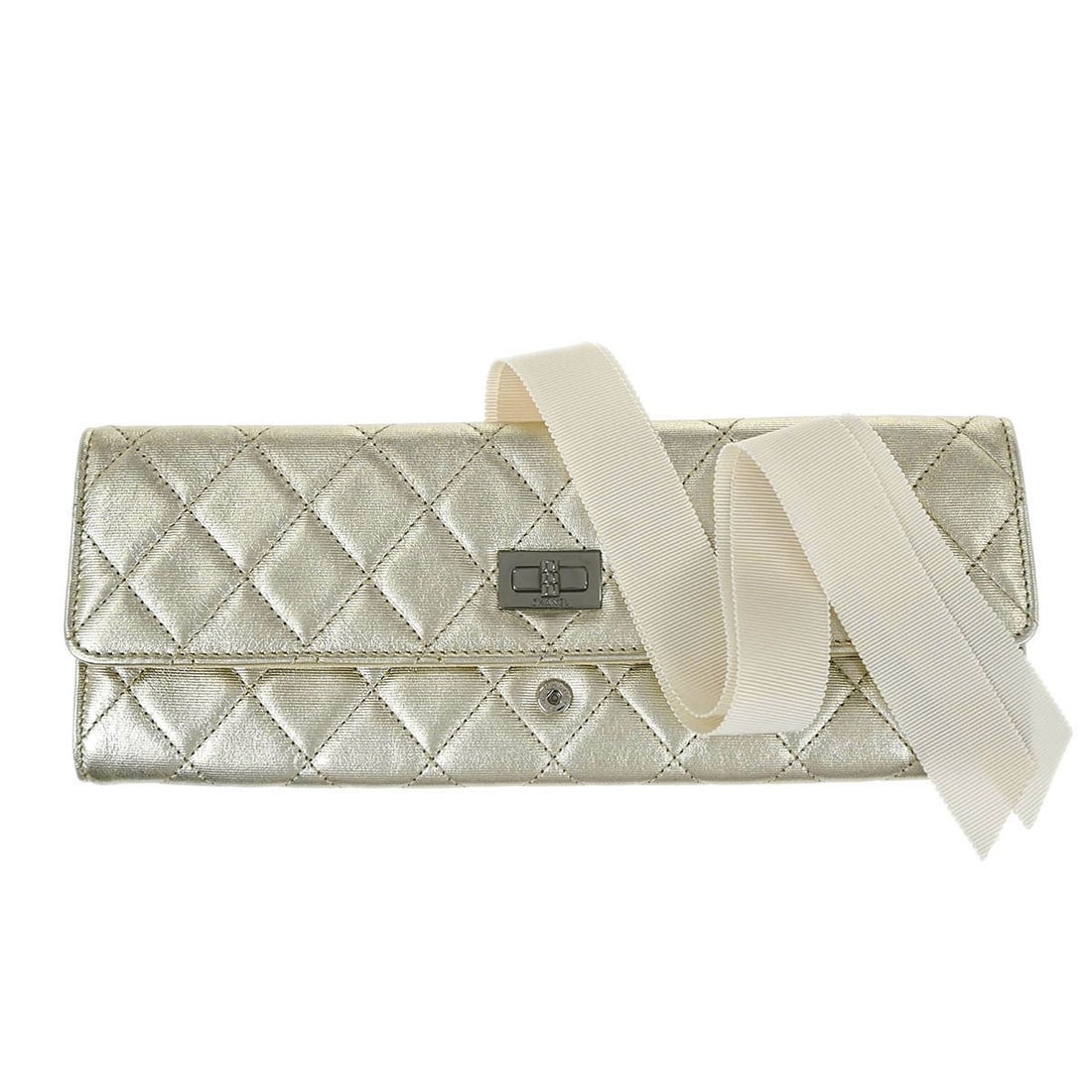 CHANEL Mademoiselle Lock lambskin clutch jewelry case metallic gold: CHANEL Mademoiselle Lock lambskin clutch jewelry case metallic gold Chanel Metallic Gold Lambskin Mademoiselle Lock Jewelry Case Clutch Bag in very good condition. This medium clutch is made from lamb