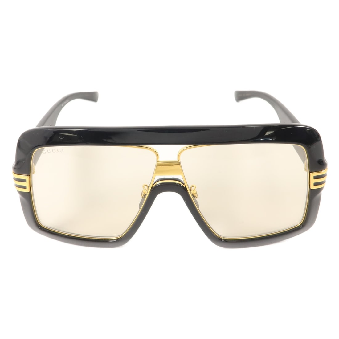 GUCCI GG0900S 005 sunglasses black and gold PVC: GUCCI GG0900S 005 sunglasses black and gold PVC GUCCI GG sunglasses model GG0900S 005 in black and gold PVC. This unisex pair is made in Italy and comes in very good AB condition. Accessories are not 