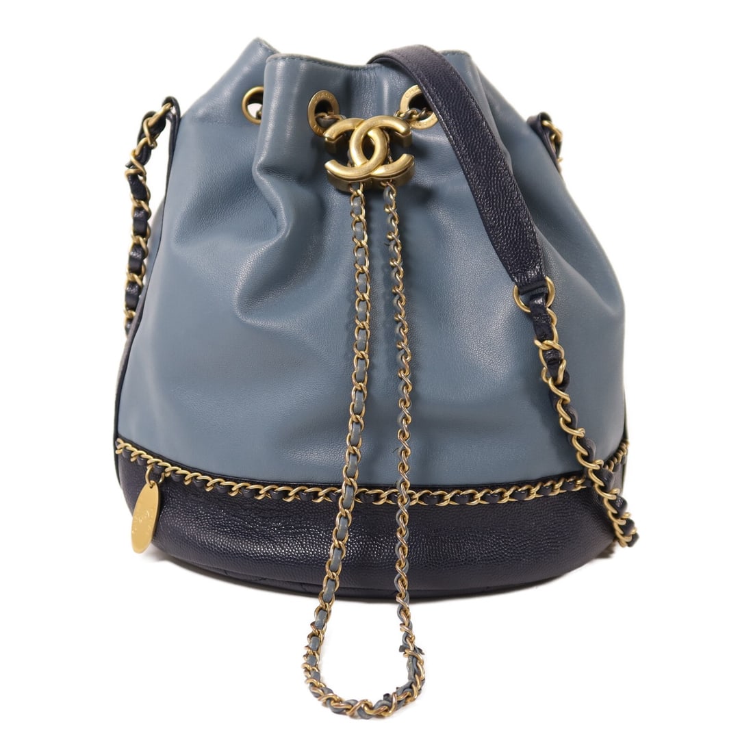 CHANEL CC Lambskin Chain Shoulder Bag Blue with GHW: CHANEL CC Lambskin Chain Shoulder Bag Blue with GHW A CHANEL CC chain shoulder bag in blue lambskin leather with gold-tone hardware. It features an inside zip pocket and comes with a hologram sticker 