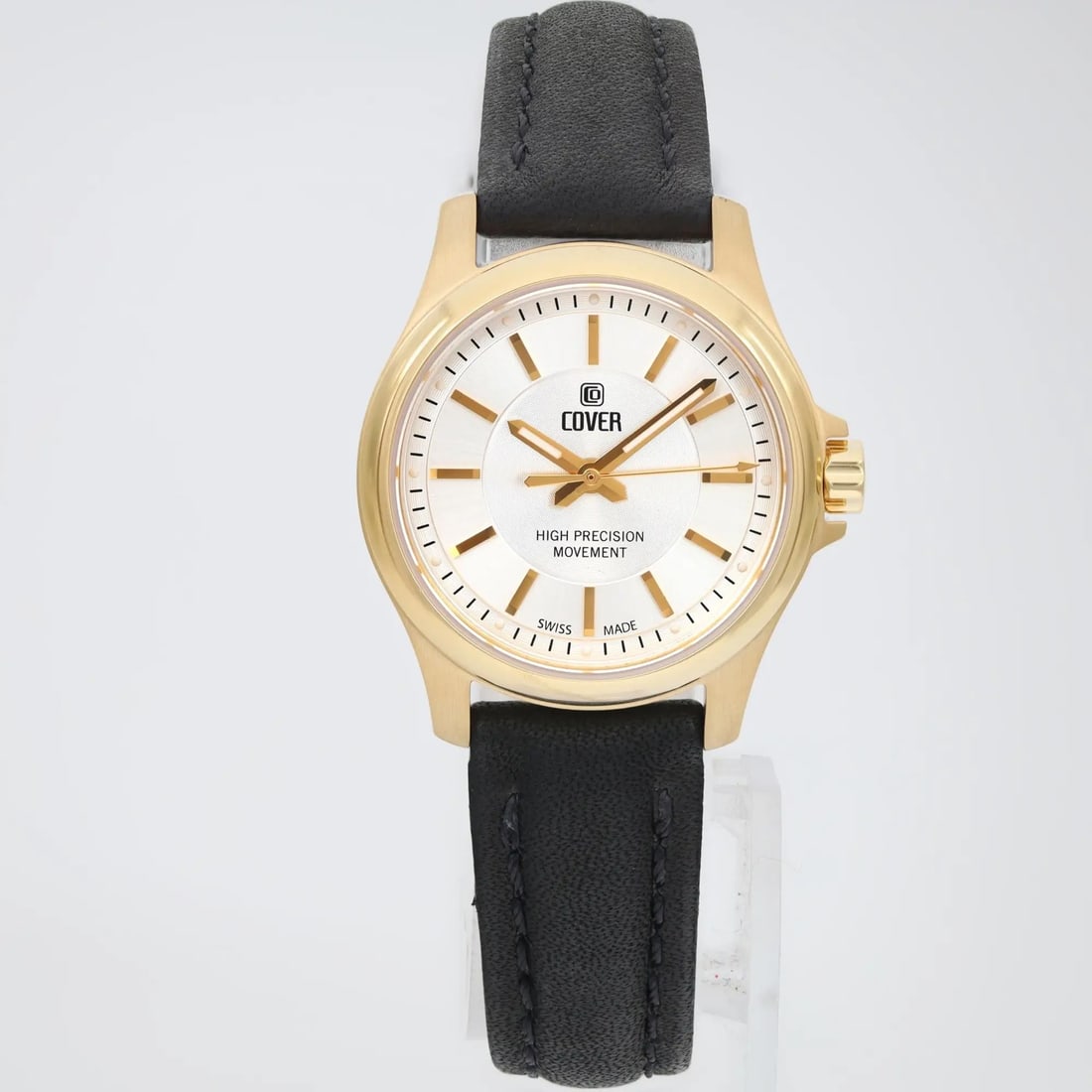COVER Marville Lady 28mm Gold Tone Quartz Watch with Silver Dial: COVER Marville Lady 28mm Gold Tone Quartz Watch with Silver Dial Introducing the COVER Marville Lady 28mm Gold Tone Quartz Watch, a perfect blend of elegance and casual style. This wristwatch features