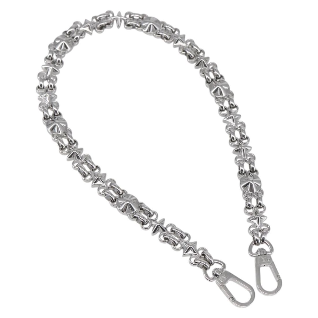 Louis Vuitton Silver Metal Shoulder Strap Chain 23.6 Inch: Louis Vuitton Silver Metal Shoulder Strap Chain 23.6 Inch Silver Louis Vuitton chain shoulder strap made of metal and measuring 23.6 inches. The item is in excellent condition with no remarkable scrat