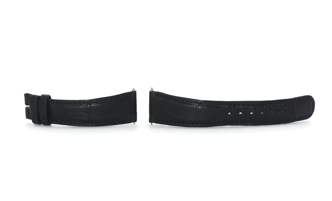 A. Lange & Sohne 20 mm Black Leather Wristwatch Band: A. Lange & Sohne 20 mm Black Leather Wristwatch Band Pre-owned black leather wristwatch band by A. Lange & Sohne. This strap is made in Switzerland and is designed with a 20 x 16 mm width profile. Spe