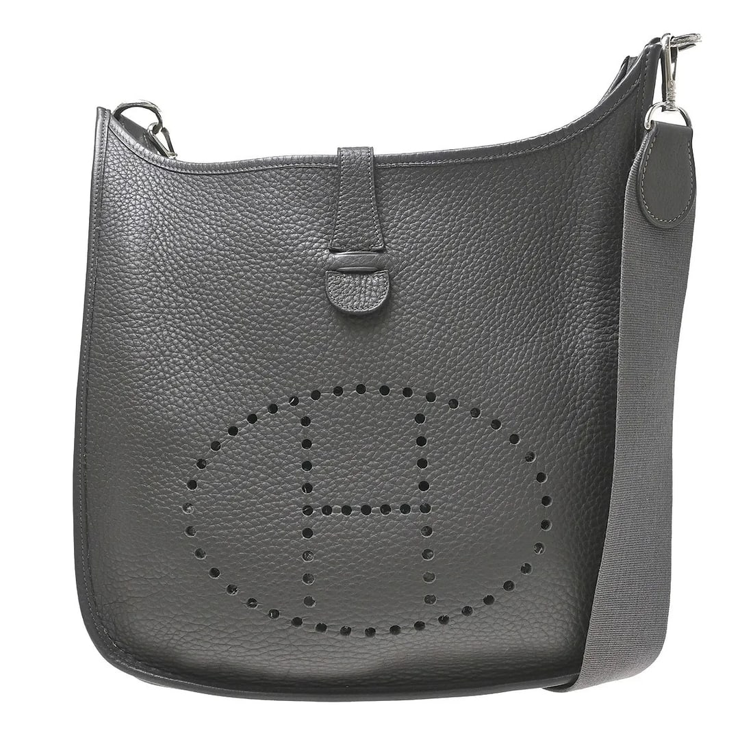 Hermes Evelyne Gen I Gray Leather Shoulder Bag: Hermes Evelyne Gen I Gray Leather Shoulder Bag Hermes Evelyne Bag Gen I in Clemence leather, presented in gray. Made in France and designed for women, this bag is described as being in good condition 
