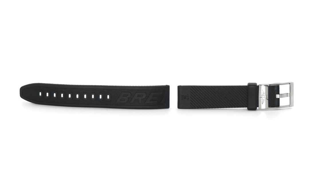 Breitling 18mm Black Rubber Wristwatch Band: Breitling 18mm Black Rubber Wristwatch Band Breitling wristwatch band made of black rubber with an 18 mm band width. It is a pre-owned strap from Switzerland. Specifications Brand: Breitling Item Type