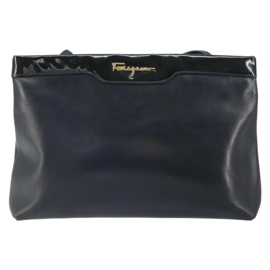 Black Leather Shoulder Bag Salvatore Ferragamo Vintage: Black Leather Shoulder Bag Salvatore Ferragamo Vintage This vintage Salvatore Ferragamo shoulder bag for women is crafted from black leather and features a classic design. The bag shows signs of use i