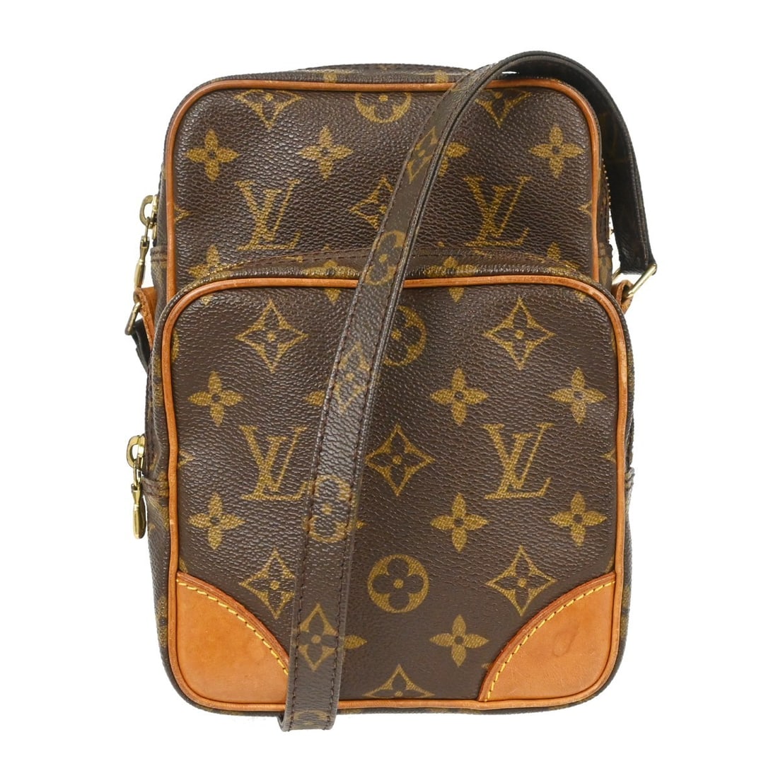 Louis Vuitton Amazone Monogram Canvas Crossbody Bag M45236: Louis Vuitton Amazone Monogram Canvas Crossbody Bag M45236 Vintage Louis Vuitton Amazone crossbody shoulder bag in Monogram canvas and leather with an adjustable strap and zip closure. The bag shows r