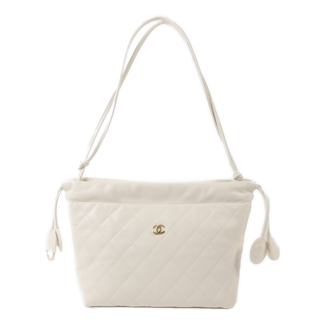 CHANEL AP5227 CC Lambskin Shoulder Bag White GHW: CHANEL AP5227 CC Lambskin Shoulder Bag White GHW A CHANEL shoulder bag in white lambskin leather, model AP5227, with gold-tone hardware. It features a magnetic pocket and one inside card pocket. Acces