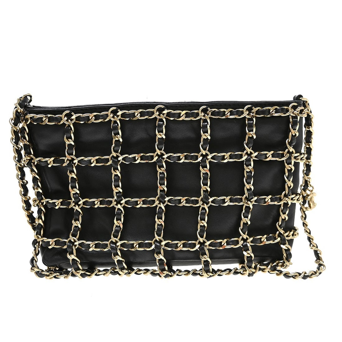 CHANEL Matelasse Small Shoulder Bag Black Lambskin Chain Strap: CHANEL Matelasse Small Shoulder Bag Black Lambskin Chain Strap Chanel black shoulder bag in lambskin with a matelasse pattern and chain shoulder strap. It features a flap turnlock closure, one inside 