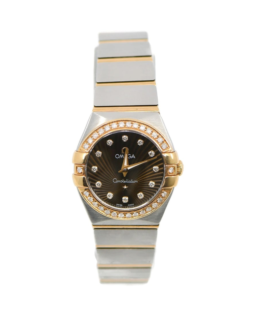 Omega Constellation Diamond 18K Stainless Steel Watch 123.20.24.60.63.002 with Papers and Box: Omega Constellation Diamond 18K Stainless Steel Watch 123.20.24.60.63.002 with Papers and Box This Omega Constellation wristwatch blends classic elegance with modern functionality. Featuring a strikin