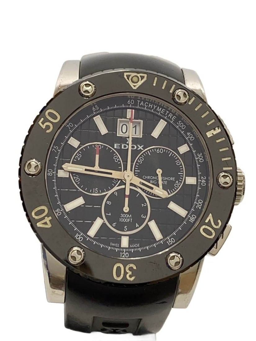 EDOX Offshore 1 Quartz Men's Wristwatch Black Rubber Strap: EDOX Offshore 1 Quartz Men's Wristwatch Black Rubber Strap This EDOX Chrono Offshore 1 is a men's quartz wristwatch with a black dial and a non-original rubber strap. The watch is pre-owned and graded
