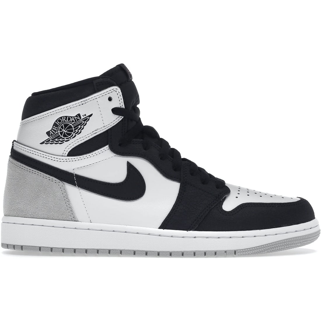 Nike Jordan 1 Retro High OG Stage Haze Men's 12: Nike Jordan 1 Retro High OG Stage Haze Men's 12 This is an authentic pair of Nike Jordan 1 Retro High OG Stage Haze sneakers. The shoes are in un-used, unworn condition and come in men's size 12 and w