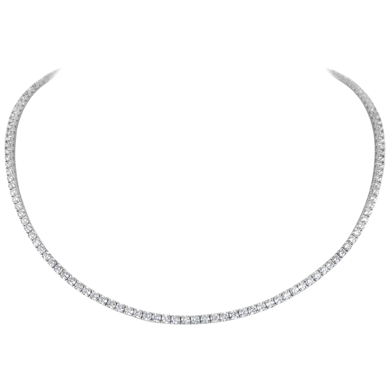 11.74ct D-F VVS Diamond Tennis Necklace 18k White Gold: 11.74ct D-F VVS Diamond Tennis Necklace 18k White Gold Discover the elegance of this stunning 11.74ct D-F VVS Diamond Tennis Necklace, crafted from luxurious 18k white gold. This contemporary piece fe
