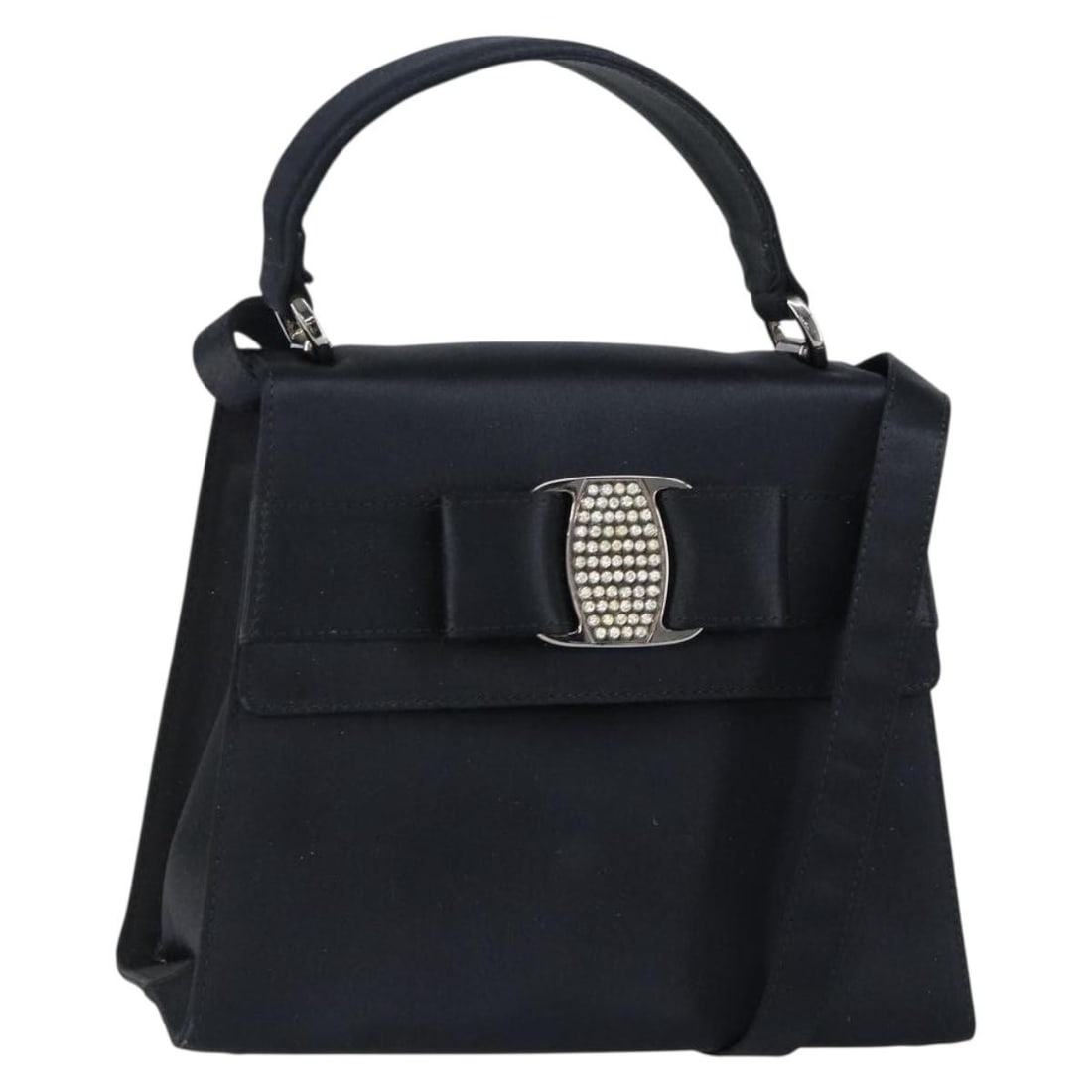 Salvatore Ferragamo Vala Black Silver Satin Hand Bag Authentic 151299: Salvatore Ferragamo Vala Black Silver Satin Hand Bag Authentic 151299 The Salvatore Ferragamo Vala Hand Bag is a sophisticated accessory crafted from high-quality satin, featuring an elegant black and