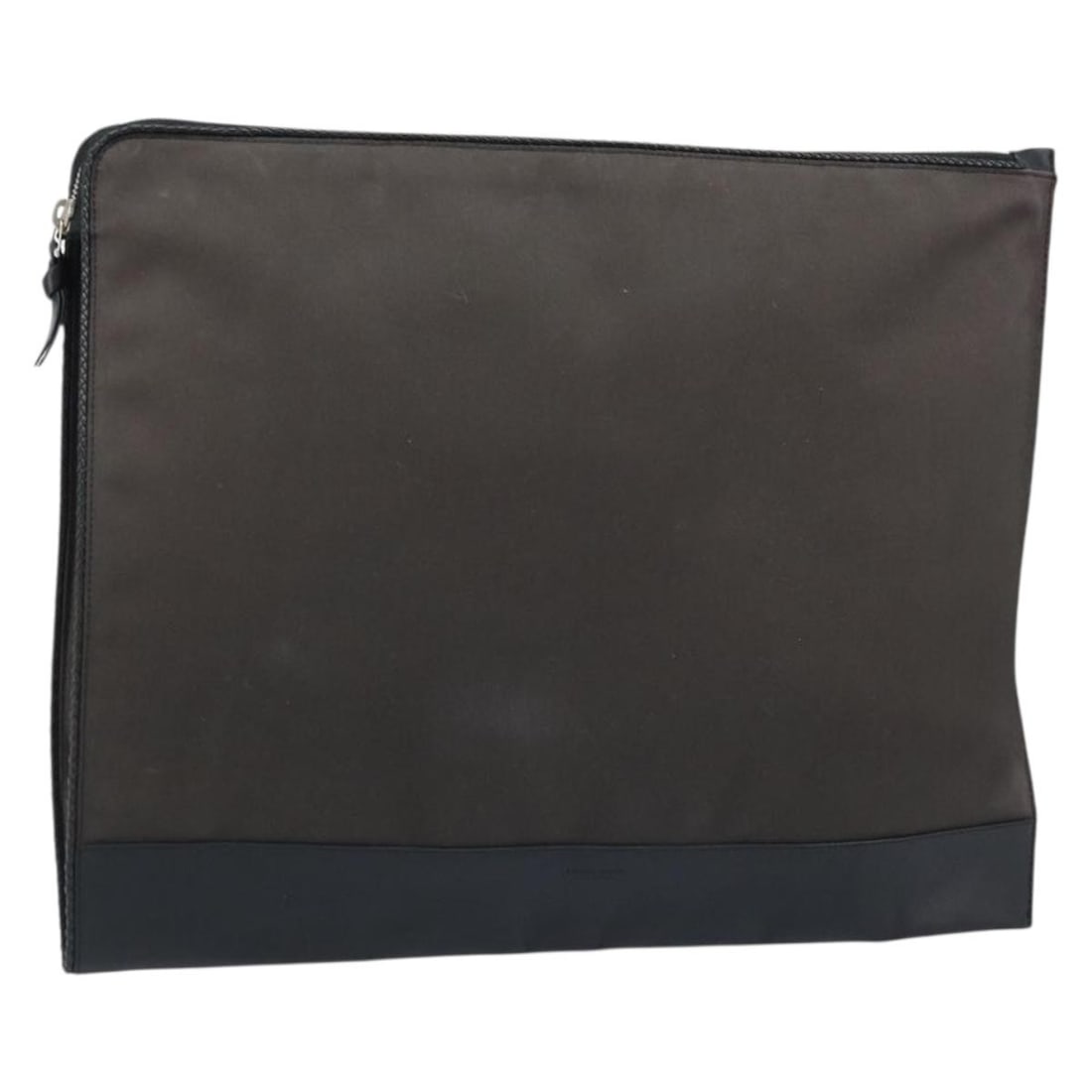 Brown Canvas Women's Clutch from Bottega Veneta with Silver Accents: Brown Canvas Women's Clutch from Bottega Veneta with Silver Accents This Bottega Veneta clutch bag features a brown and silver canvas exterior with subtle leather accents. Designed for women, the bag 