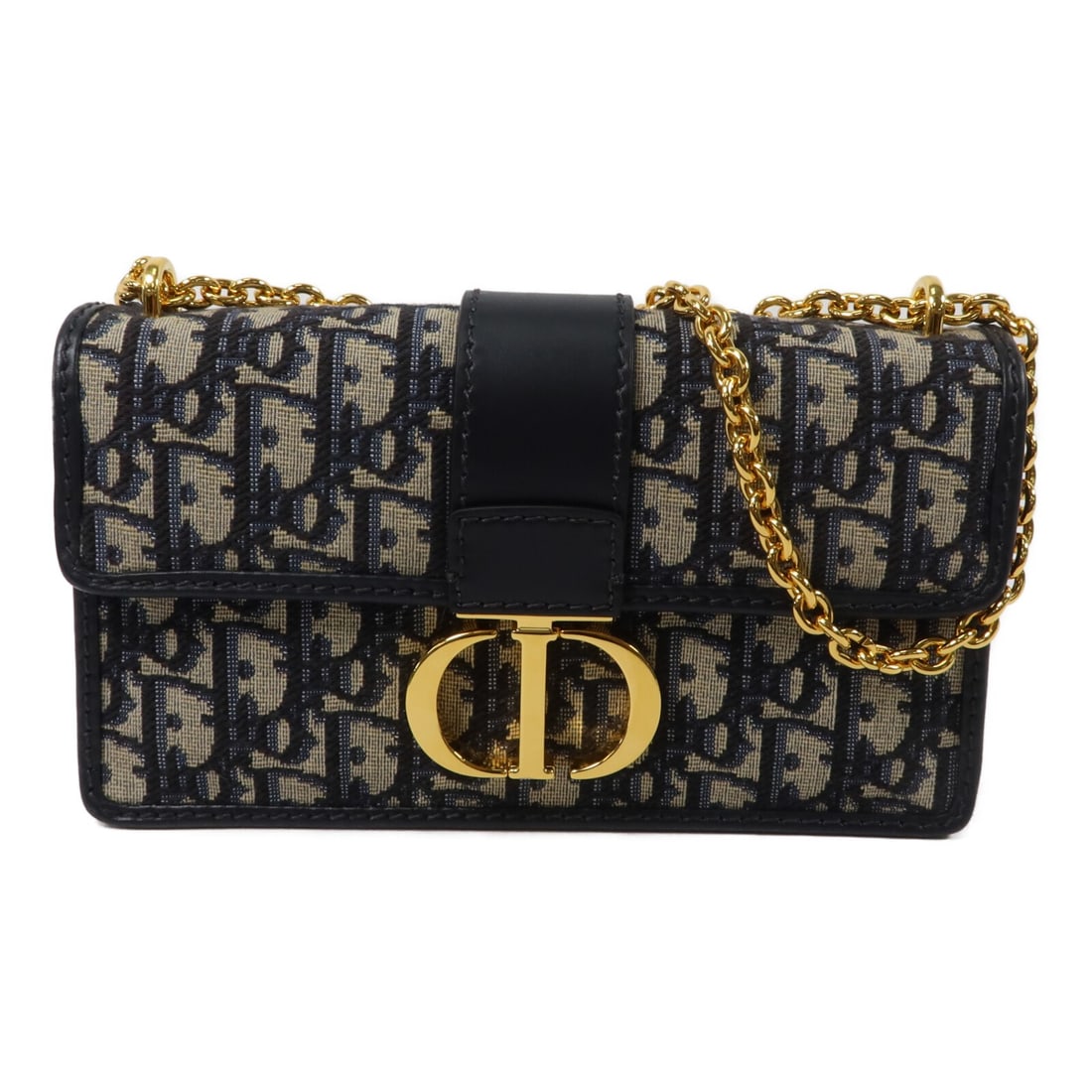 Dior 30 Montaigne East-West Chain Bag M9334UTZQ Navy Canvas: Dior 30 Montaigne East-West Chain Bag M9334UTZQ Navy Canvas A Christian Dior 30 Montaigne East-West bag with chain in navy canvas. It features a flap closure, one open outside pocket, one open inside 