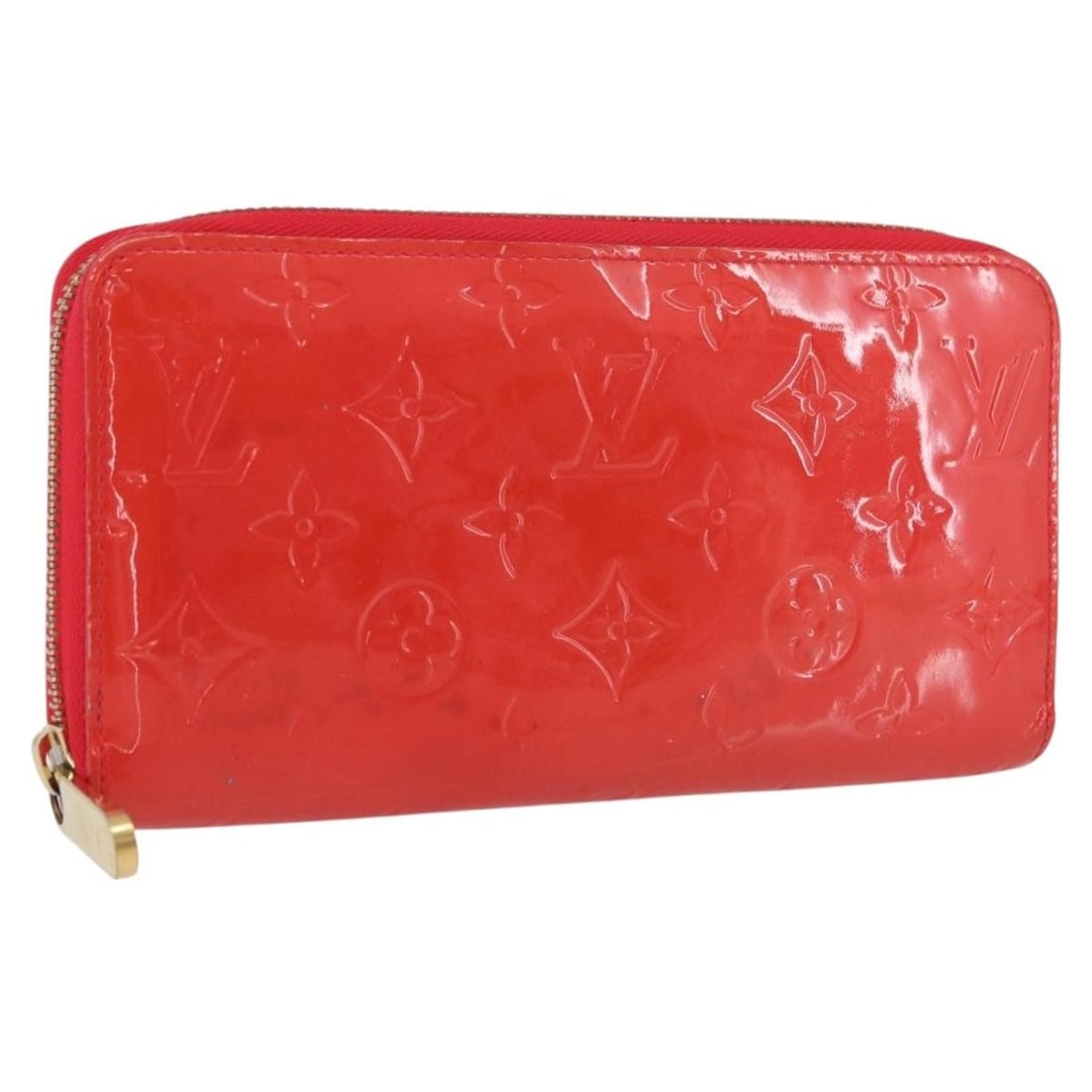 Louis Vuitton Vernis Patent Leather Long Wallet Rouge Grenadine M91732: Louis Vuitton Vernis Patent Leather Long Wallet Rouge Grenadine M91732 This Louis Vuitton Vernis Zippy Wallet in Rouge Grenadine features a long, slim silhouette crafted from patent leather. The walle