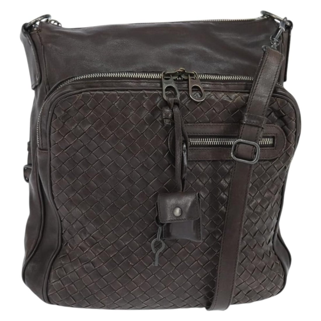 Bottega Veneta Intrecciato Dark Brown Leather Shoulder Bag with Accessories: Bottega Veneta Intrecciato Dark Brown Leather Shoulder Bag with Accessories Elevate your style with this Bottega Veneta Intrecciato Shoulder Bag, crafted from luxurious dark brown leather. This Italia