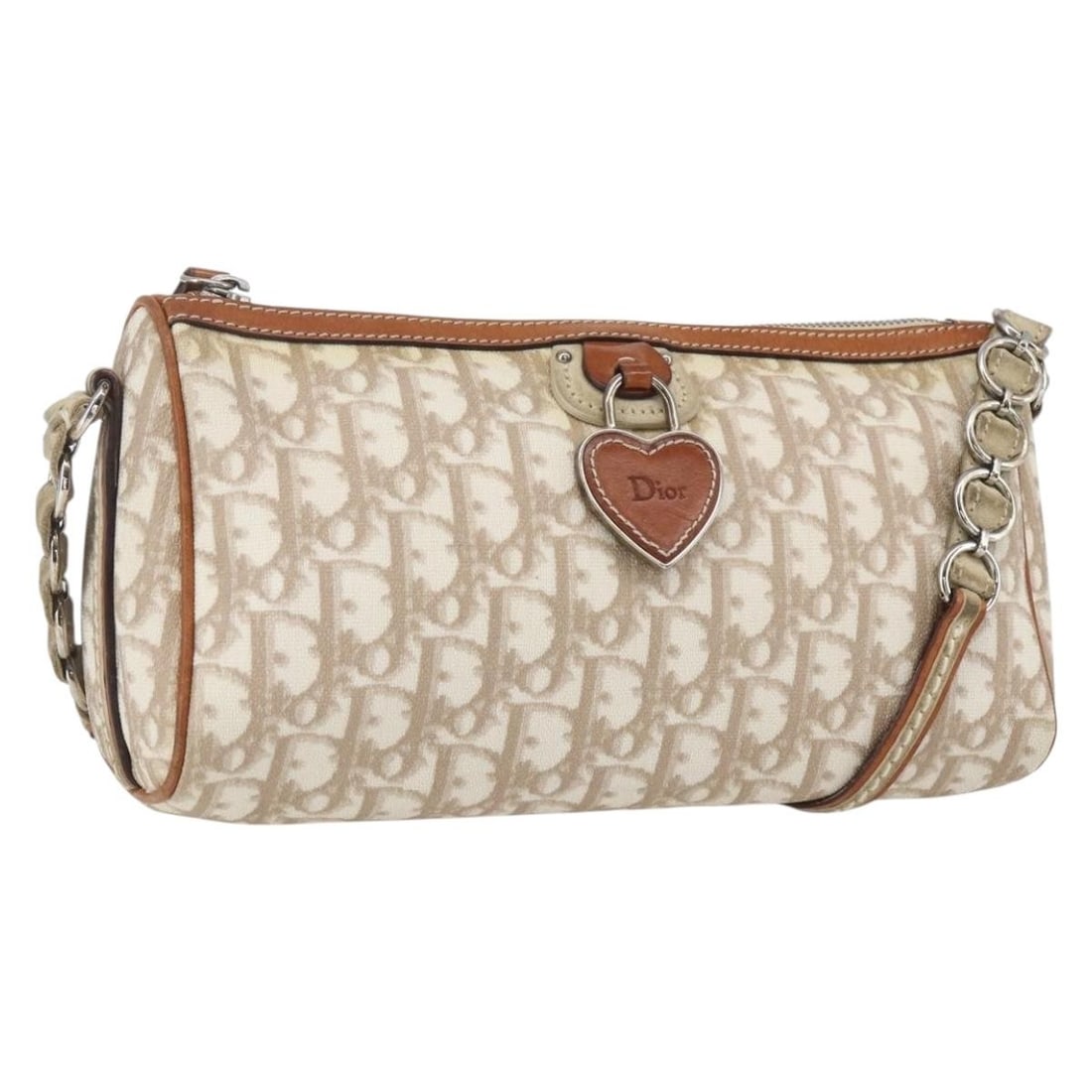 Christian Dior Trotter Shoulder Bag Beige Silver PVC Leather: Christian Dior Trotter Shoulder Bag Beige Silver PVC Leather Christian Dior Trotter Canvas Romantic Shoulder Bag in beige and silver, made in Italy. The bag is crafted from PVC leather and Trotter can