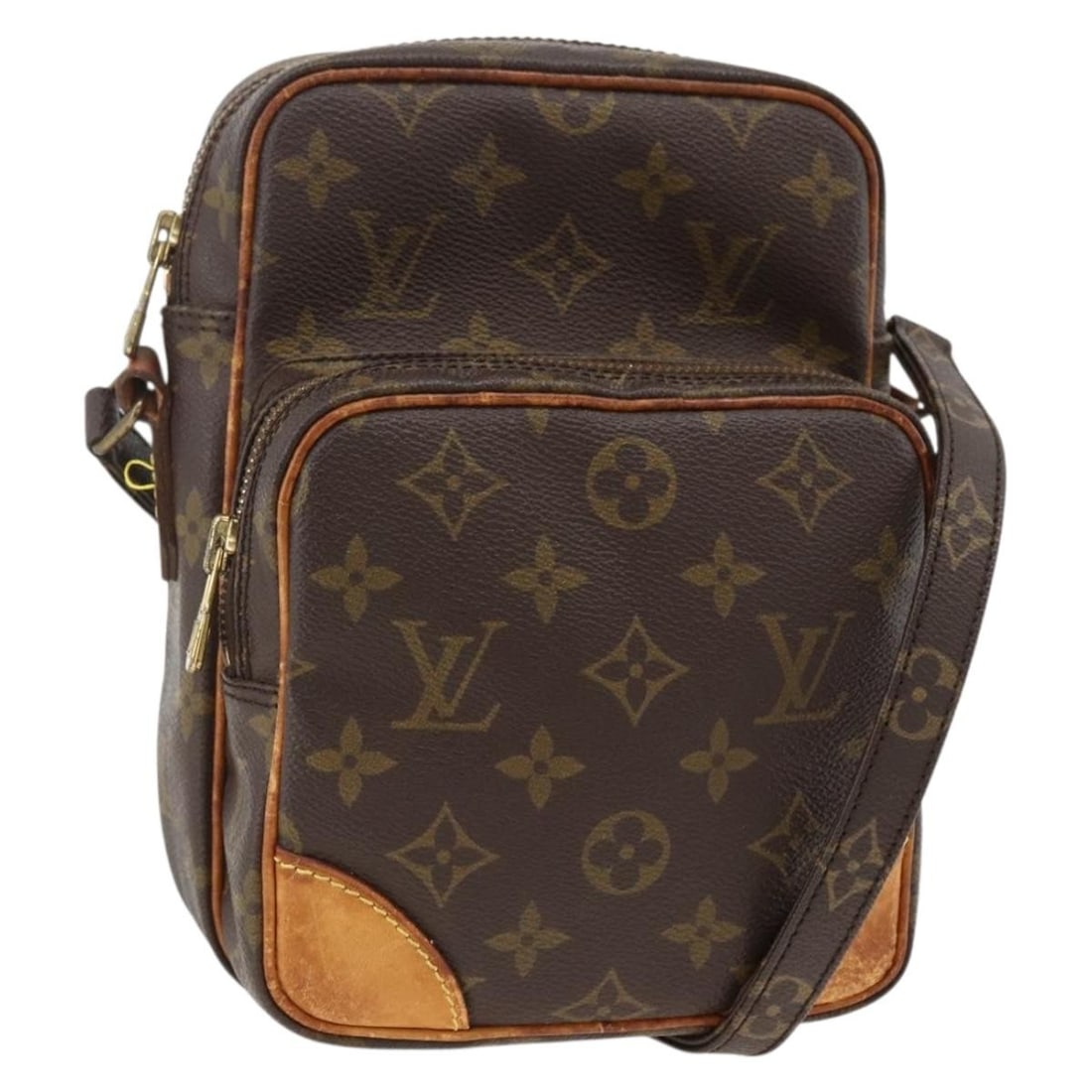 Louis Vuitton Amazon Shoulder Bag Monogram Canvas M45236 France: Louis Vuitton Amazon Shoulder Bag Monogram Canvas M45236 France This Louis Vuitton Monogram Amazon Shoulder Bag M45236 features the iconic monogram canvas and is designed for women. The bag offers a s