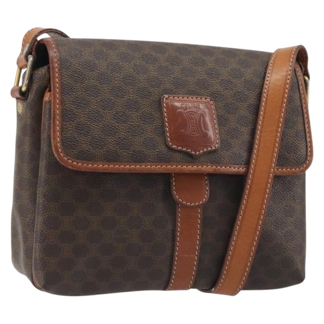 CELINE Macadam Shoulder Bag Brown PVC Leather Gold Tone: CELINE Macadam Shoulder Bag Brown PVC Leather Gold Tone CELINE Macadam Canvas shoulder bag in brown and gold PVC leather, made in Italy. The bag measures approximately 22 cm W x 18 cm H x 7 cm D, with