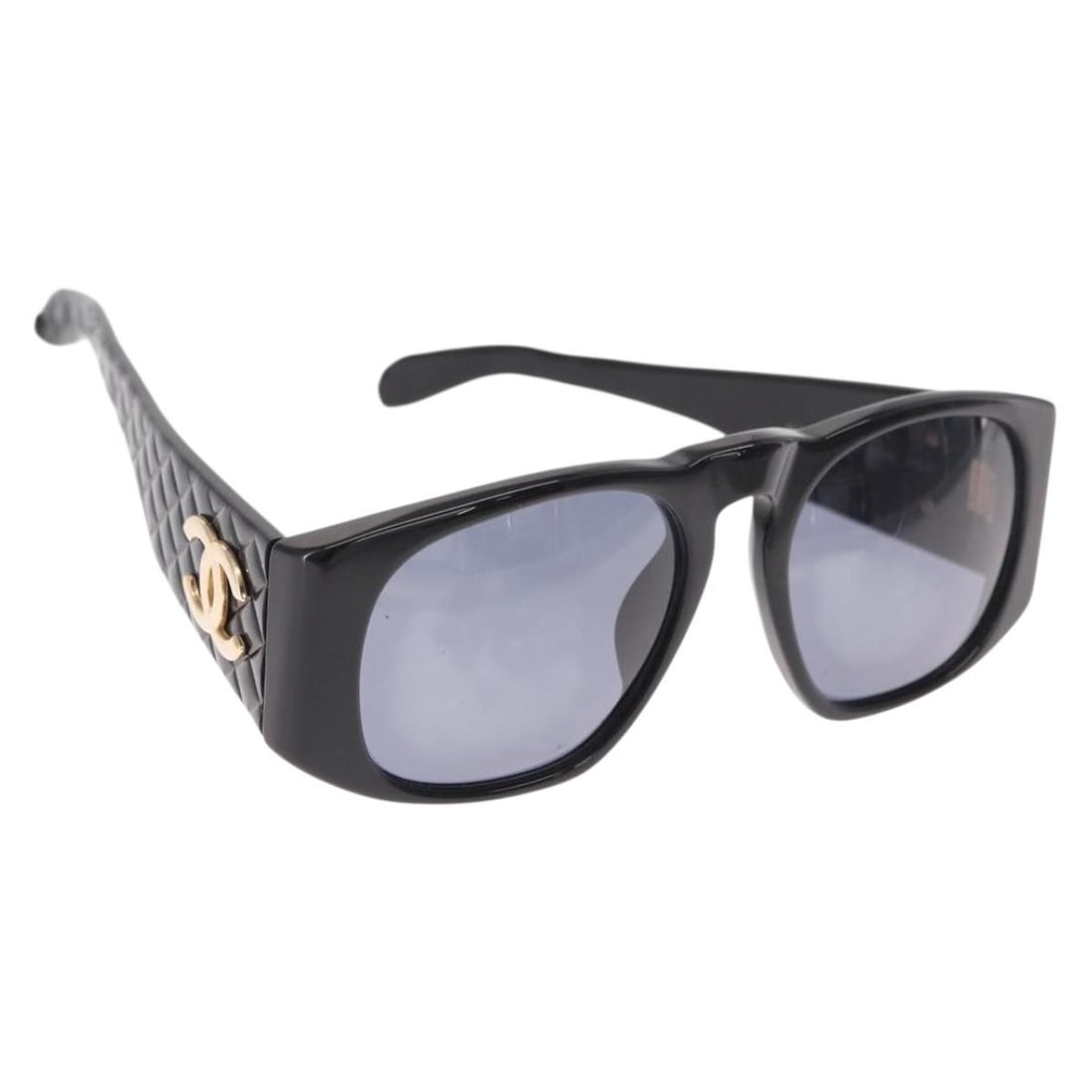 CHANEL Coco Mark Black Plastic Sunglasses with Case Made in Italy: CHANEL Coco Mark Black Plastic Sunglasses with Case Made in Italy Elevate your style with these authentic CHANEL Coco Mark sunglasses, expertly crafted in Italy. Featuring a sleek black plastic frame,