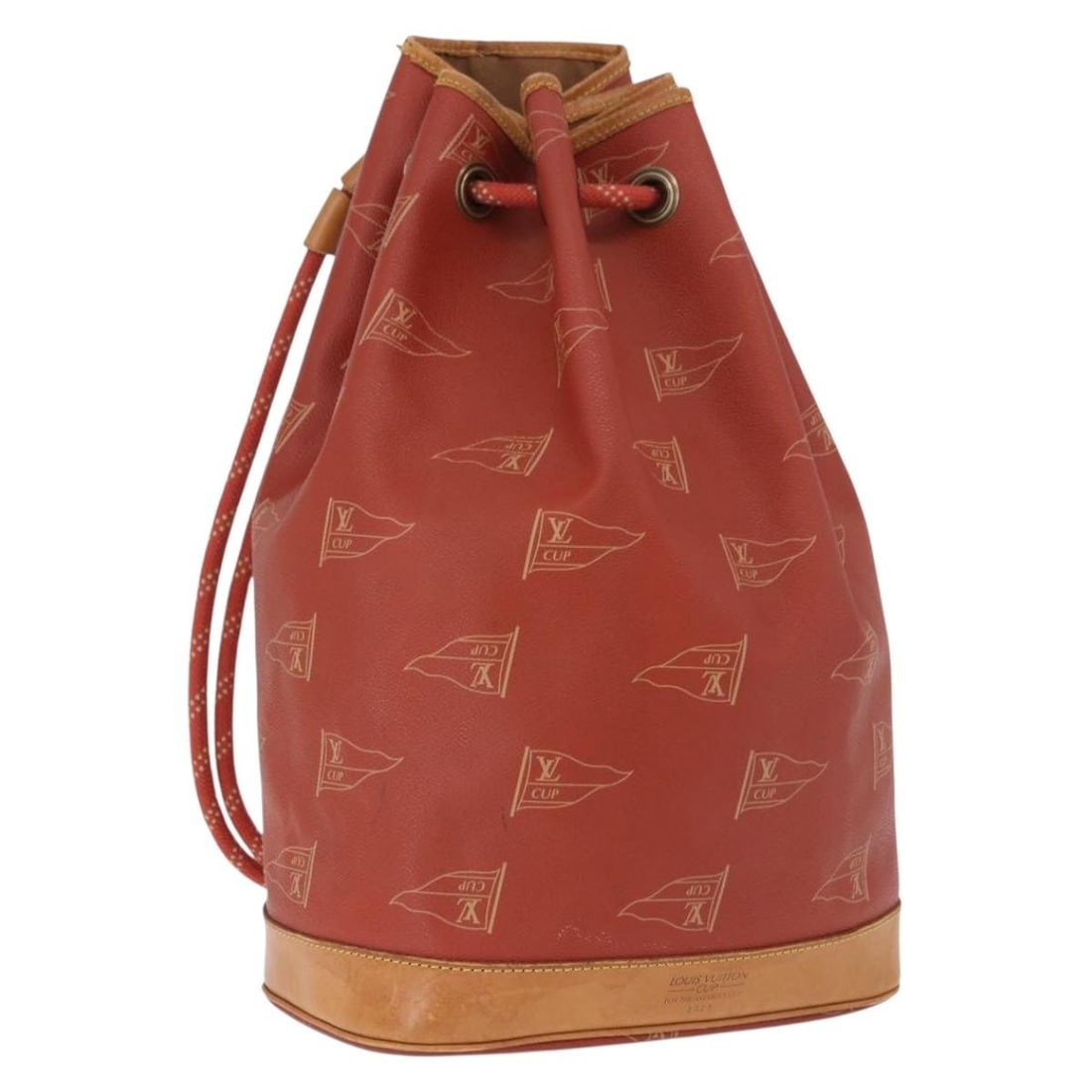 Louis Vuitton M80026 Saint Tropez Red Cup Canvas Shoulder Bag: Louis Vuitton M80026 Saint Tropez Red Cup Canvas Shoulder Bag Louis Vuitton LV Cup Saint Tropez shoulder bag in red Louis Vuitton Cup Canvas, made in France. This women's shoulder bag is identified by