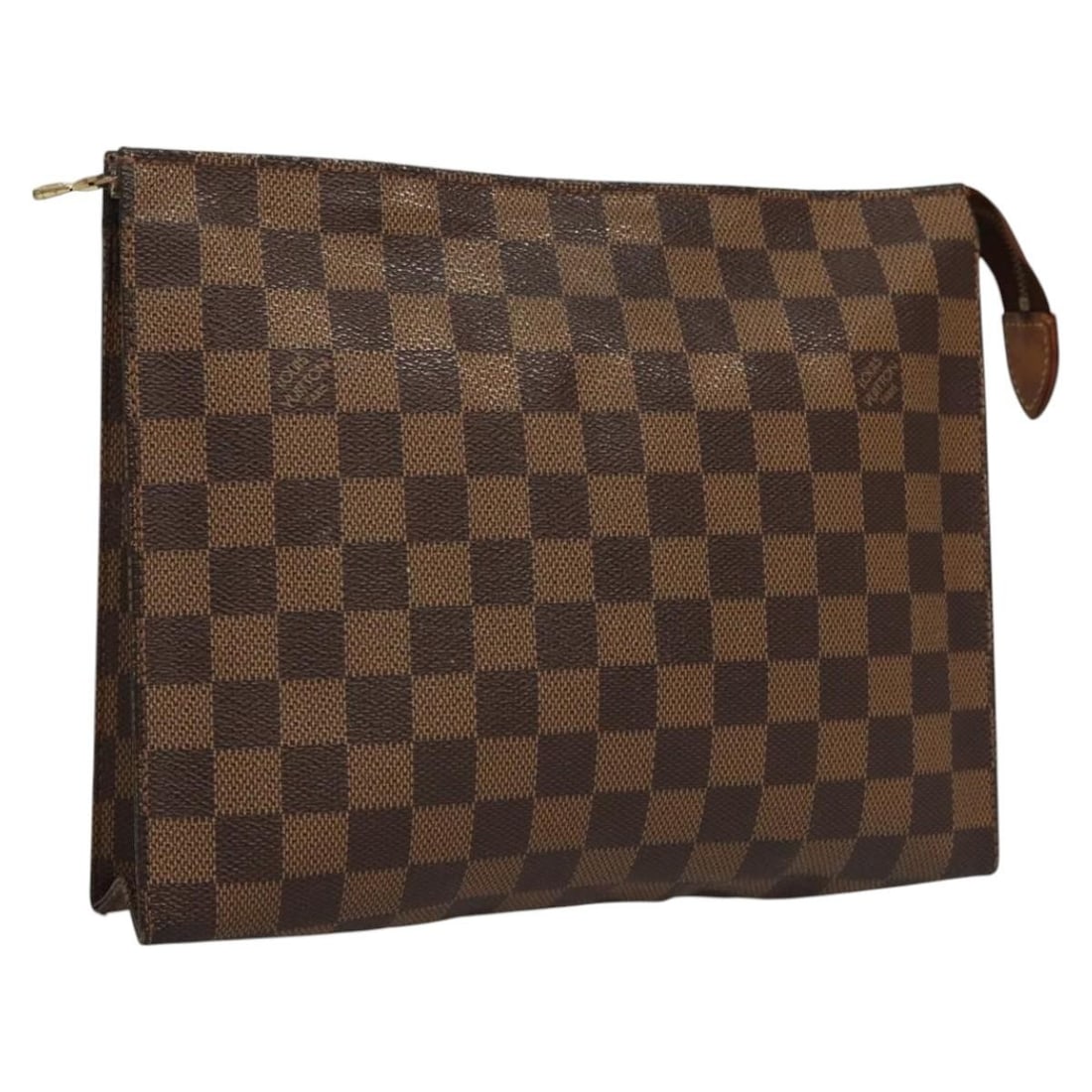 Louis Vuitton Damier Ebene Canvas Toiletry 26 Pouch N47543 France: Louis Vuitton Damier Ebene Canvas Toiletry 26 Pouch N47543 France This is a Louis Vuitton Damier Ebene Posh Toilette 26 Pouch crafted from Damier Ebene canvas. The pouch features a zip closure and is 