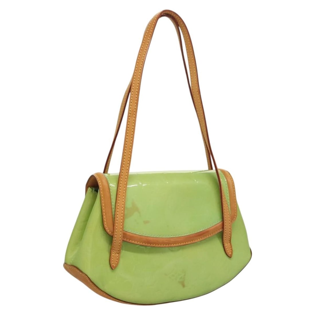 Louis Vuitton Vernis Biscayne Bay PM Peppermint Patent Leather Shoulder Bag: Louis Vuitton Vernis Biscayne Bay PM Peppermint Patent Leather Shoulder Bag This Louis Vuitton Vernis Biscayne Bay PM Shoulder Bag in Peppermint features a patent leather exterior and a compact, struc