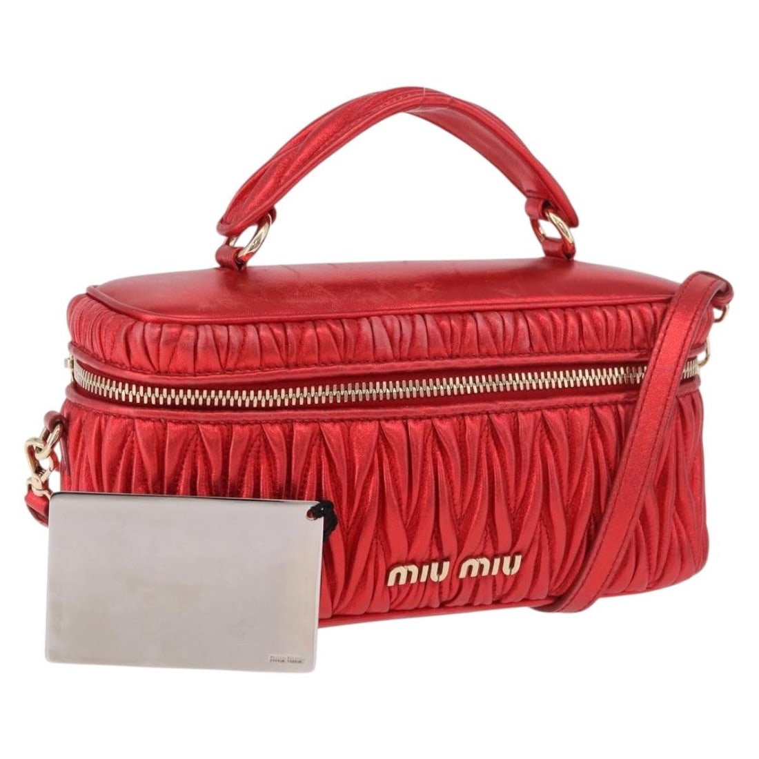 Miu Miu Matelasse Leather 2way Vanity Shoulder Bag Red Gold Tone: Miu Miu Matelasse Leather 2way Vanity Shoulder Bag Red Gold Tone Miu Miu Matelasse vanity shoulder bag in red leather with gold-tone accents. This 2-way style comes with a dust bag, shoulder strap, an