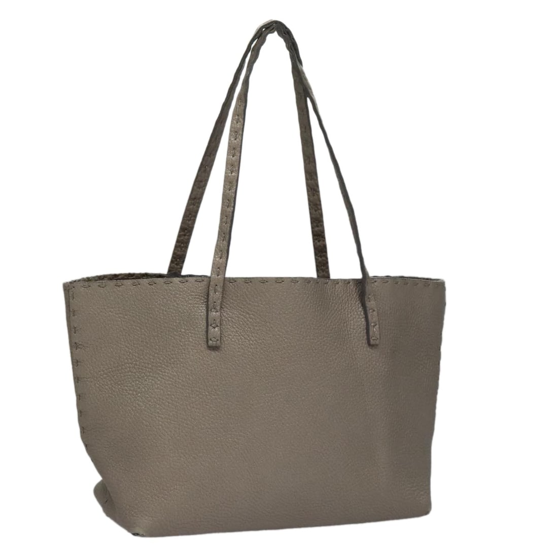 FENDI Celeria Silver Leather Handbag Made in Italy: FENDI Celeria Silver Leather Handbag Made in Italy FENDI Celeria hand bag in silver leather, made in Italy. This women's bag measures approximately 23 cm wide, 18 cm high, and 9 cm deep, with a handle