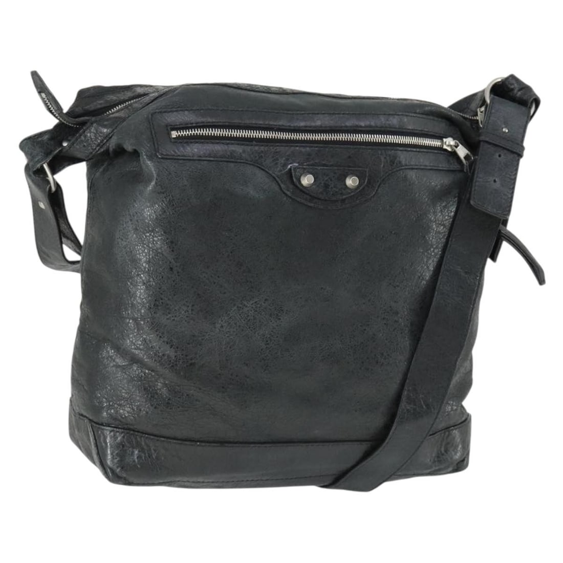 Black Leather Classic Day Shoulder Bag by Balenciaga Model 272409: Black Leather Classic Day Shoulder Bag by Balenciaga Model 272409 This is a Balenciaga The Classic Day shoulder bag crafted from black leather. The bag features a spacious interior, a single shoulder 