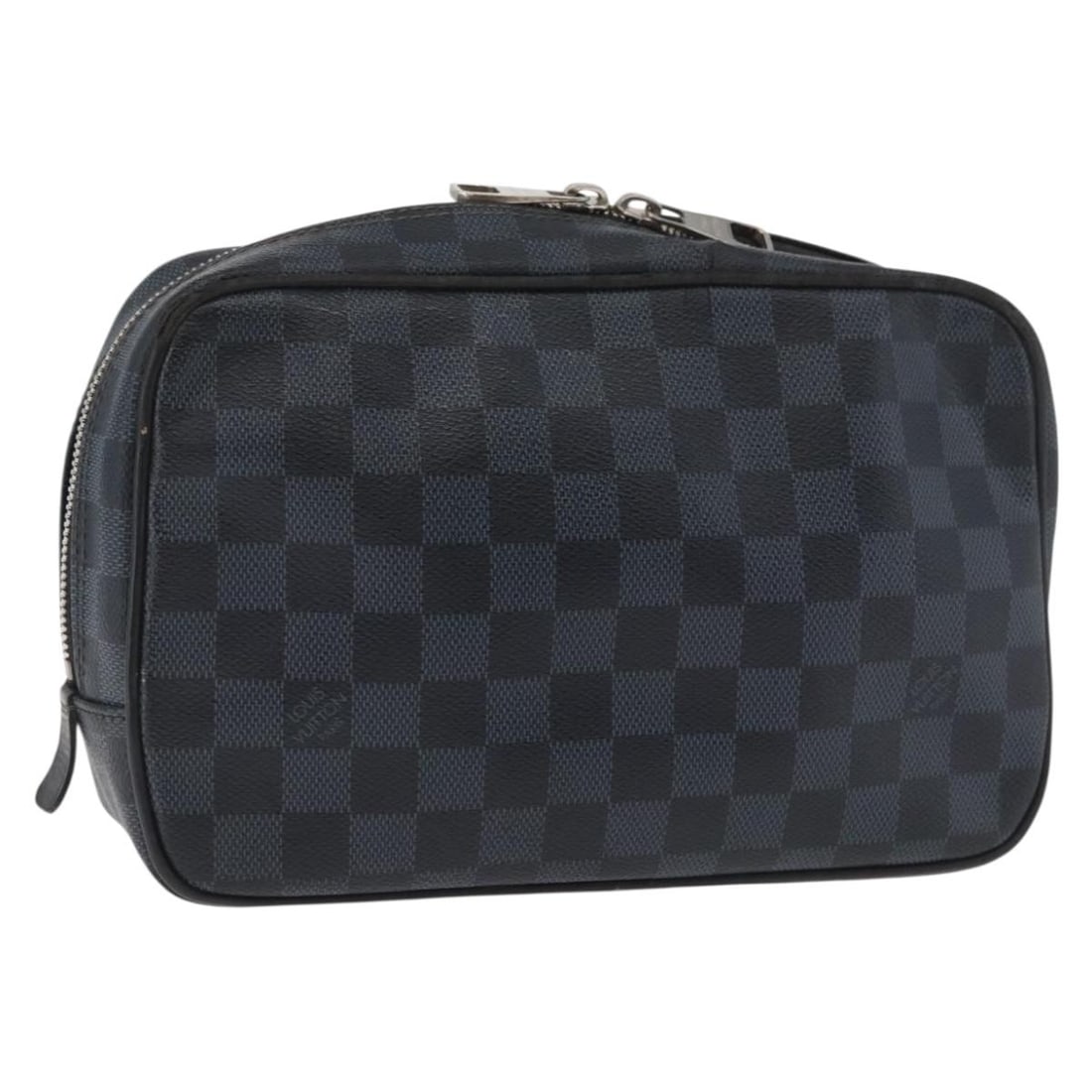 Louis Vuitton Damier Graphite Canvas Trousse Toilette GM Clutch Bag N47521: Louis Vuitton Damier Graphite Canvas Trousse Toilette GM Clutch Bag N47521 This Louis Vuitton Damier Graphite Trousse Toilette GM Bag features the iconic Damier Graphite canvas and is designed as a cl