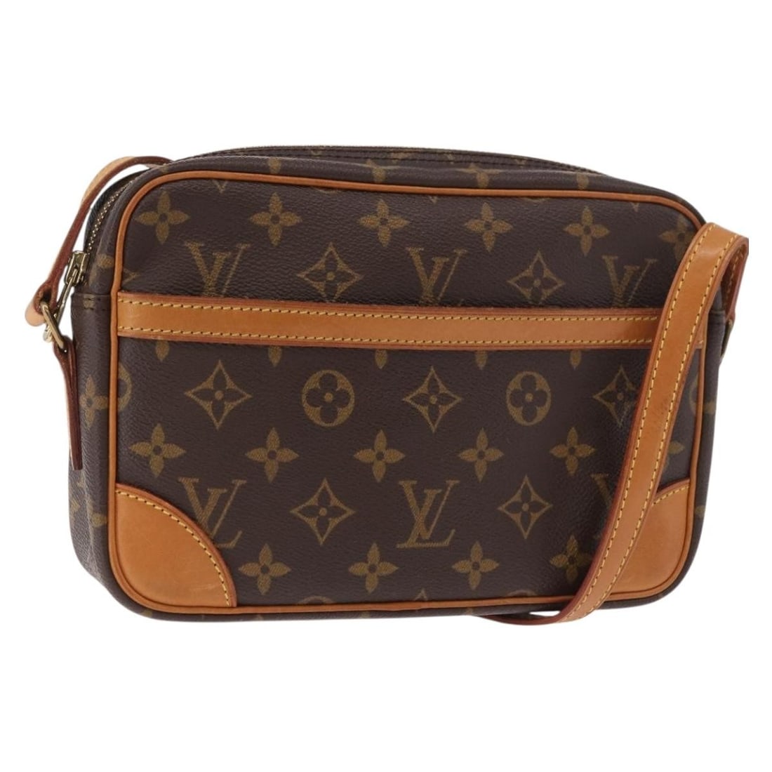 Louis Vuitton M51274 Trocadero 27 Monogram Canvas Shoulder Bag: Louis Vuitton M51274 Trocadero 27 Monogram Canvas Shoulder Bag Louis Vuitton Trocadero 27 shoulder bag in Monogram Canvas, made in France. This women's bag features the Monogram exterior and a shoulde
