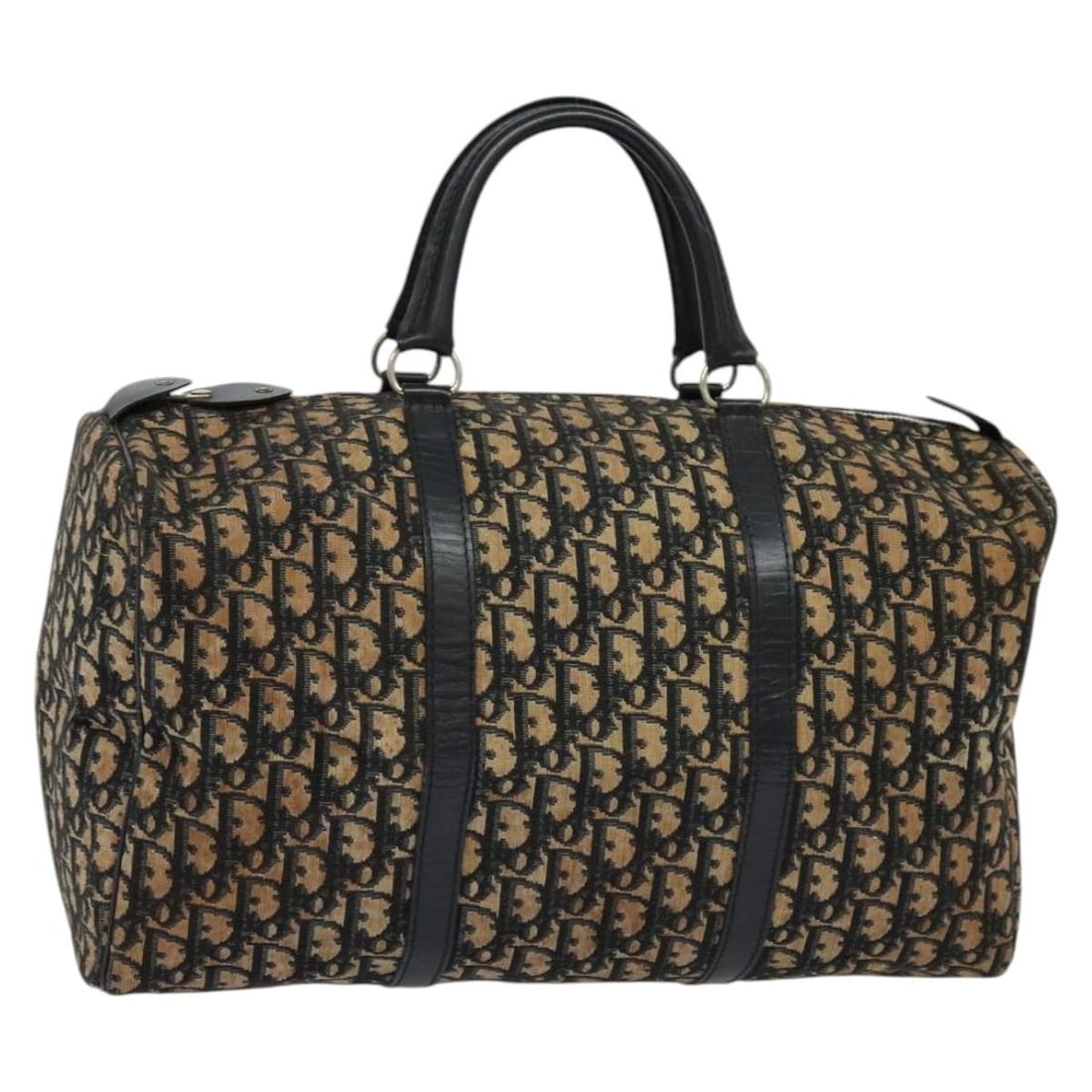 Christian Dior Navy Silver Trotter Canvas Boston Bag Auth 131687: Christian Dior Navy Silver Trotter Canvas Boston Bag Auth 131687 Introducing the Christian Dior Trotter Canvas Boston Bag, a stylish and robust accessory crafted from durable Trotter Canvas in a strik