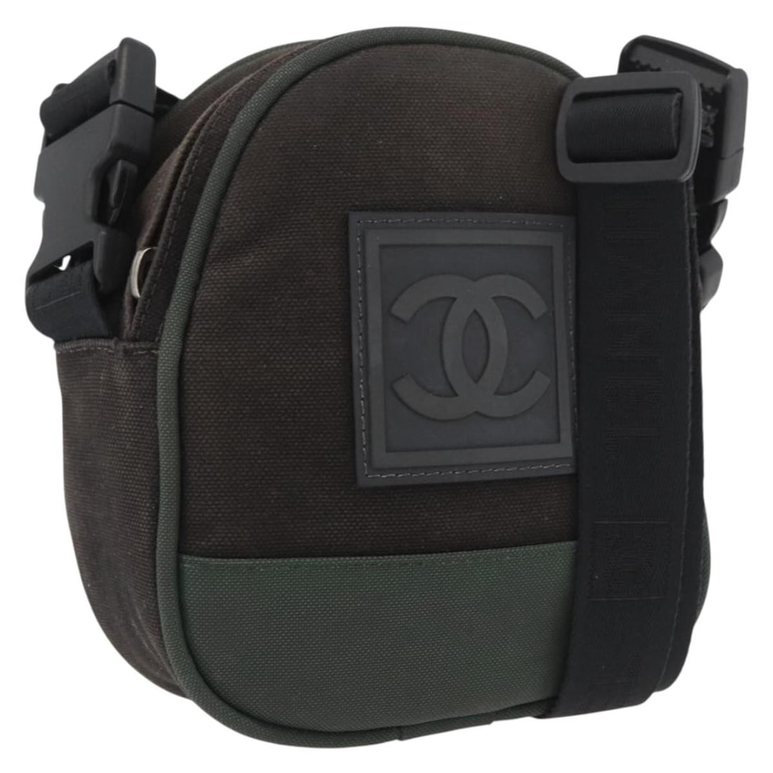 CHANEL Sports Line Green Canvas CC Shoulder Bag France: CHANEL Sports Line Green Canvas CC Shoulder Bag France A CHANEL Sports Line shoulder bag in green canvas, made in France. It features a shoulder strap with an approximate drop of 30 to 58 cm and measu