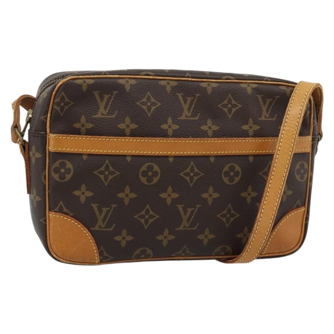 Louis Vuitton M51274 Trocadero 27 Monogram Canvas Shoulder Bag: Louis Vuitton M51274 Trocadero 27 Monogram Canvas Shoulder Bag Louis Vuitton Trocadero 27 shoulder bag in Monogram Canvas, made in France. This women's bag features the classic Monogram color and come
