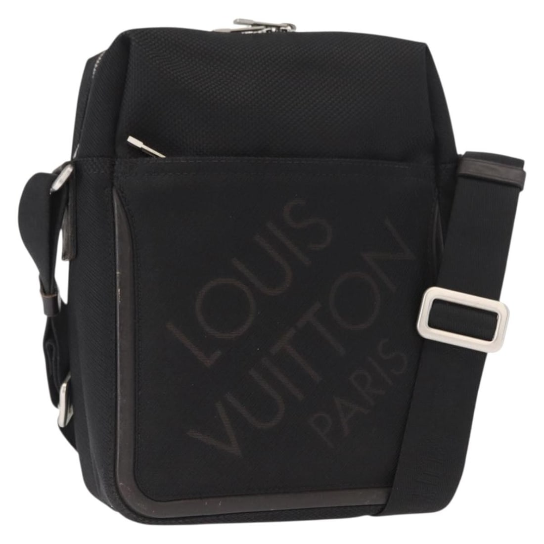 Louis Vuitton M93223 Citadin NM Black Damier Geant Shoulder Bag: Louis Vuitton M93223 Citadin NM Black Damier Geant Shoulder Bag Louis Vuitton Damier Geant Citadan NM shoulder bag in black Damier Geant canvas. Made in France, product no. M93223, serial no. ST1091. 