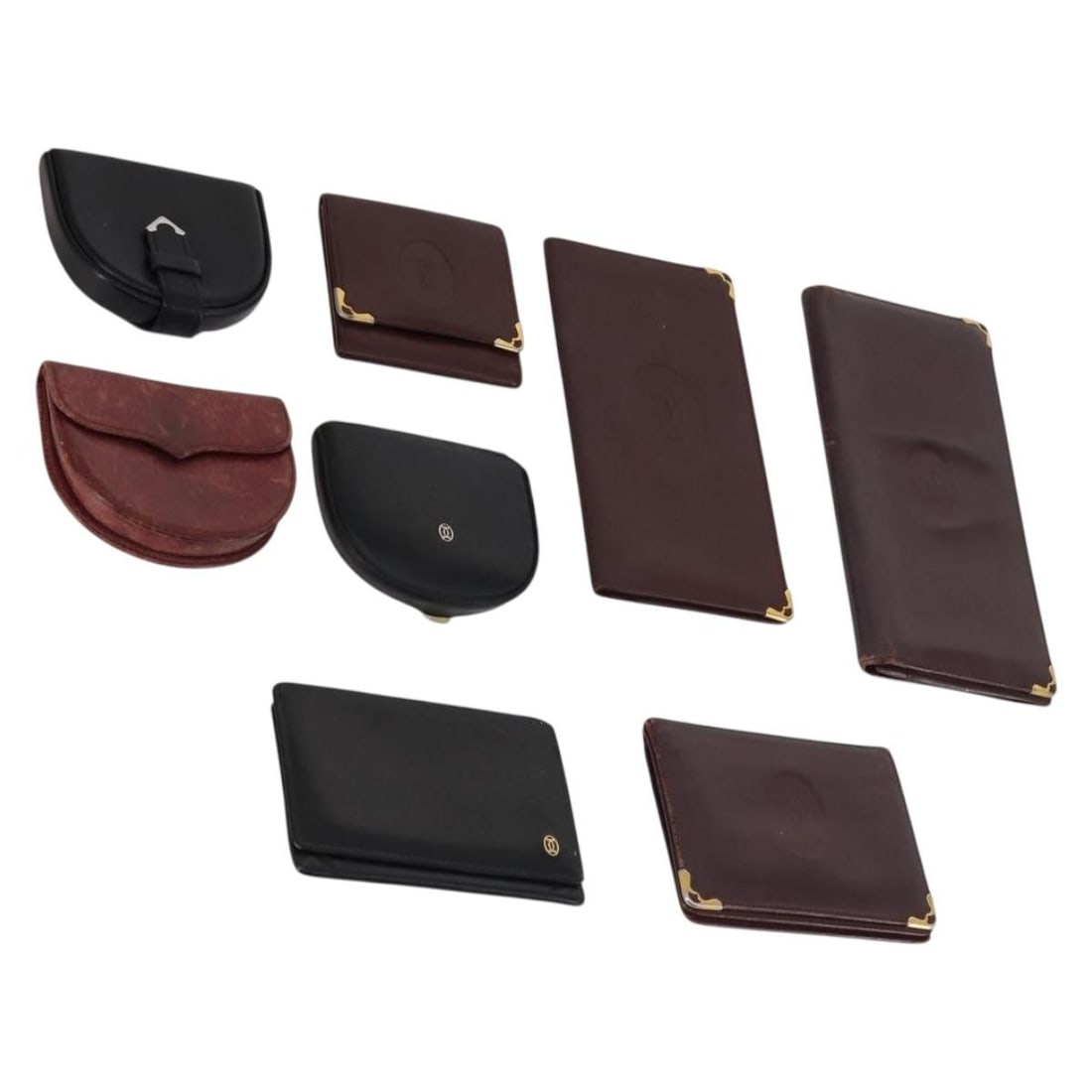 CARTIER Leather Wallet Bordeaux Black 8Set Authenticated: CARTIER Leather Wallet Bordeaux Black 8Set Authenticated This authentic CARTIER wallet features a stylish design in a sophisticated Bordeaux and Black color scheme. Crafted from premium leather, it sh