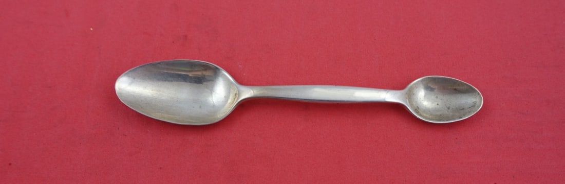 Tiffany & Co Sterling Silver Medicine Spoon 5 3/8" Unknown Pattern: Tiffany & Co Sterling Silver Medicine Spoon 5 3/8" Unknown Pattern Discover this exquisite early sterling silver medicine spoon from Tiffany & Co., measuring 5 3/8 inches in length. Crafted in the 185