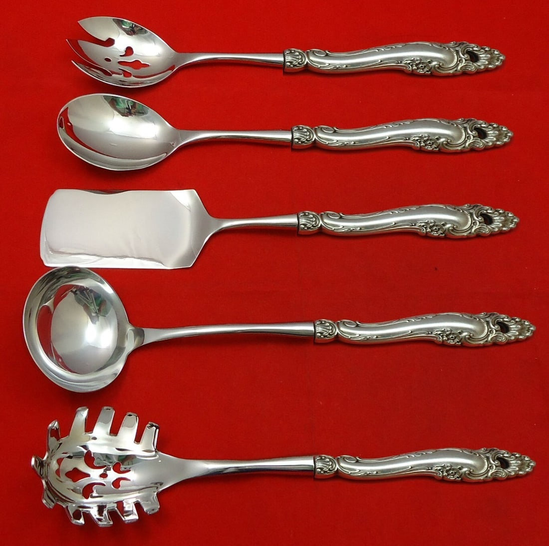 Gorham Decor Sterling Silver 5pc Custom Hostess Serving Set: Gorham Decor Sterling Silver 5pc Custom Hostess Serving Set Enhance your dining experience with this exquisite 5-piece Hostess Serving Set by Gorham, featuring a stunning Decor pattern. Crafted from h