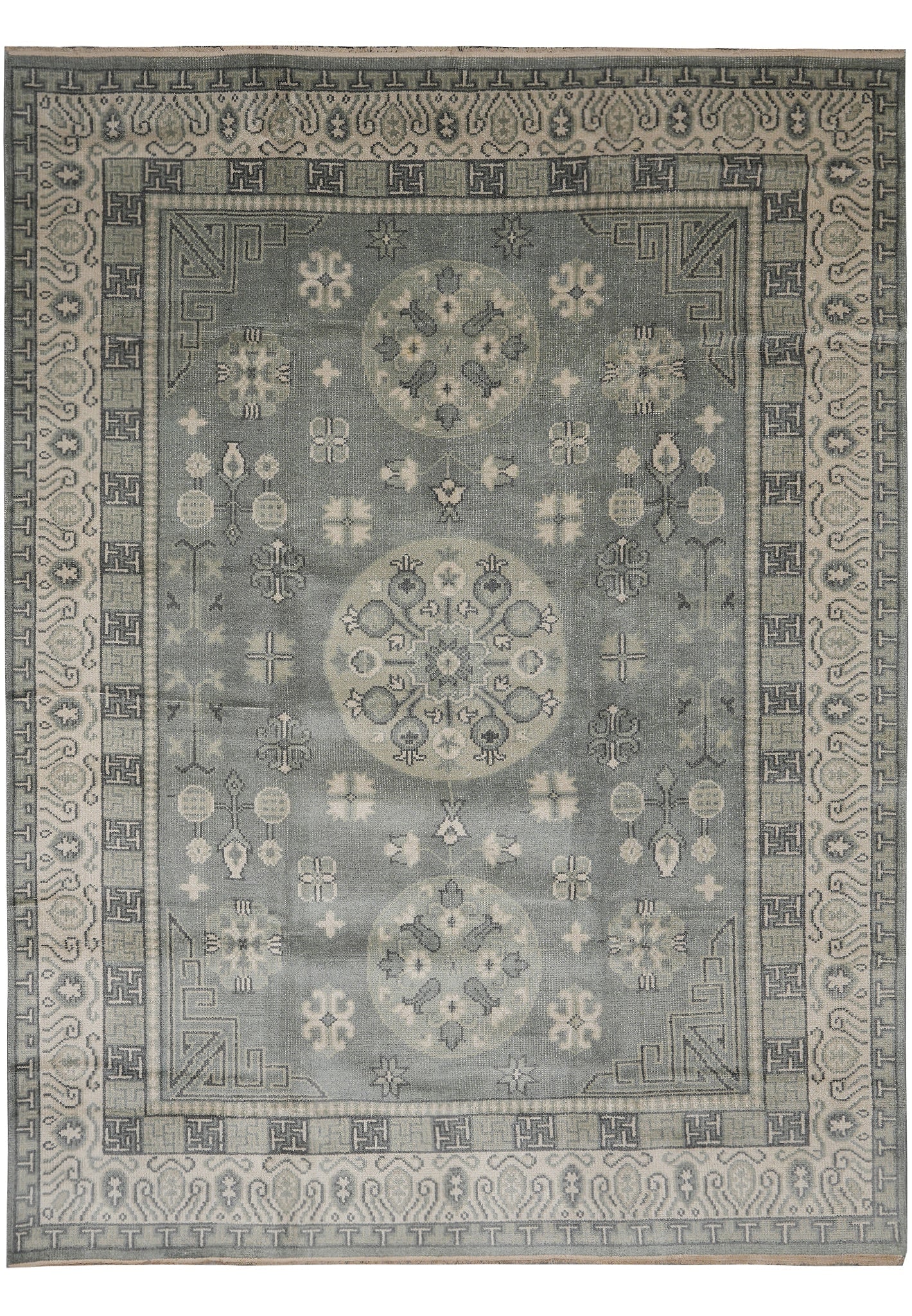 9 x 12 Handmade Chotan Rug Gray Sage Low Wool Pile: 9 x 12 Handmade Chotan Rug Gray Sage Low Wool Pile Free continental US Shipping This 9 x 12 handmade Chotan rug features a low wool pile and a Gray Sage colorway. It is described as an authentic Chota