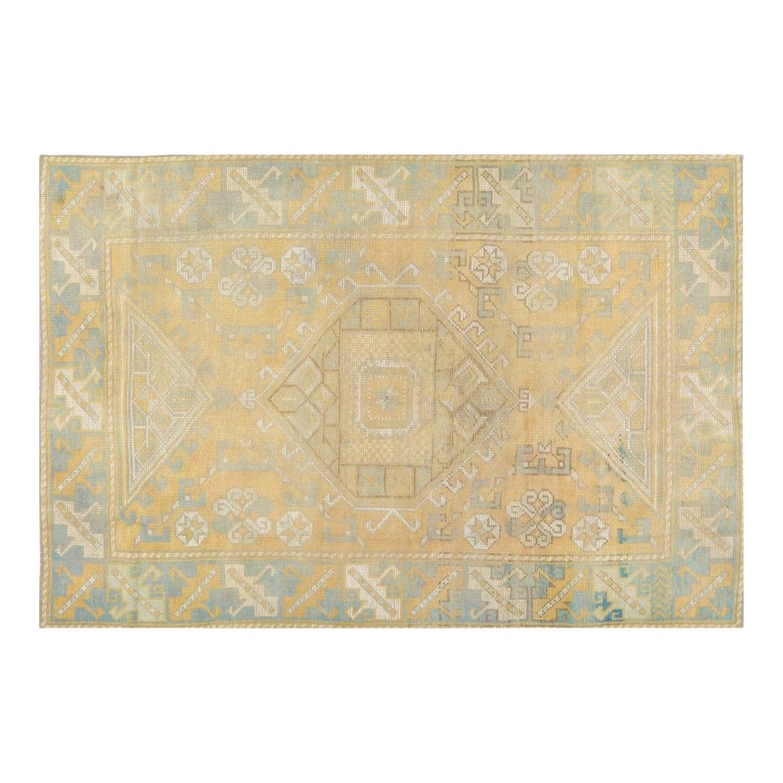 Handmade Wool Anatolian Area Rug 4'1" x 6'4" Turkish Vintage: Handmade Wool Anatolian Area Rug 4'1" x 6'4" Turkish Vintage This vintage Turkish Anatolian hand-knotted wool rug showcases traditional craftsmanship combined with a modern design sensibility. Expertl