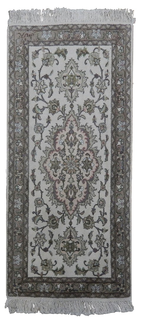 Signed Persian Tabriz Rug 2 x 4 Hand Knotted Wool Silk: Signed Persian Tabriz Rug 2 x 4 Hand Knotted Wool Silk Free continental US Shipping This 2 x 4 Persian Tabriz rug is a signed, hand-knotted piece from Iran's celebrated weaving tradition. It features 